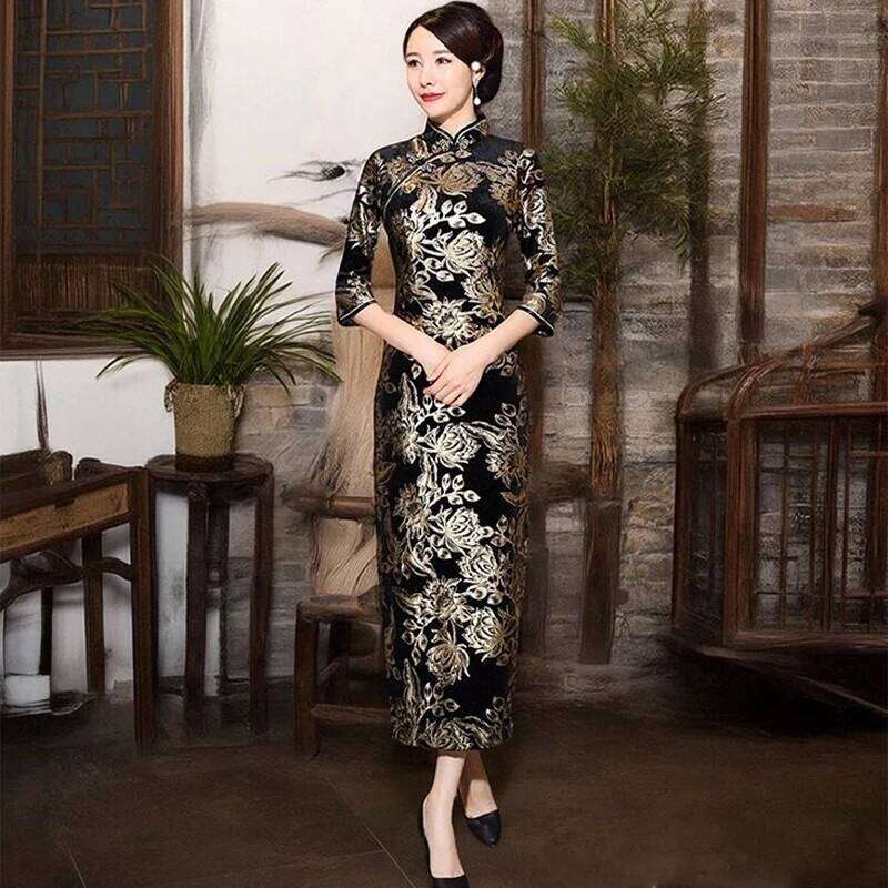 Qipao Woman Autumn Winter Luxury Long Sleeve Traditional Purple Red Black Elegant China Plus Sizes Velvet Loose Dress Cheongsam MAKOUFEI