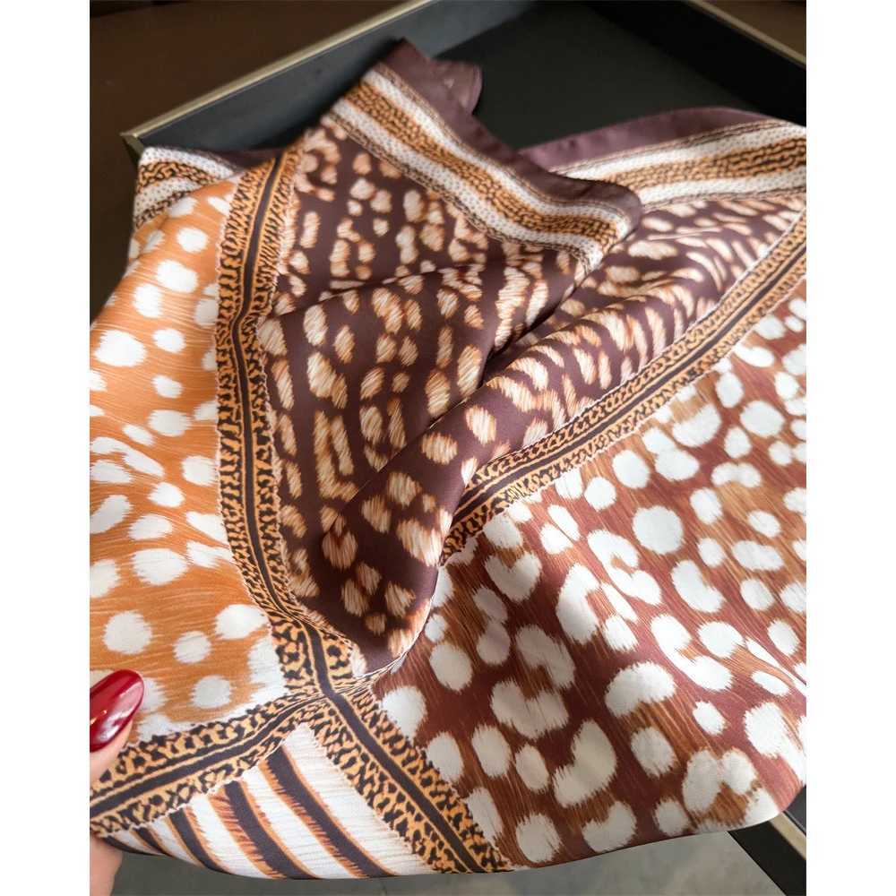 2026 New Leopard Print Silk Square Scarf Wen Soft Satin Neck Tie Decorate Scarf Hijab Fem band Foard Neckerchief X260328