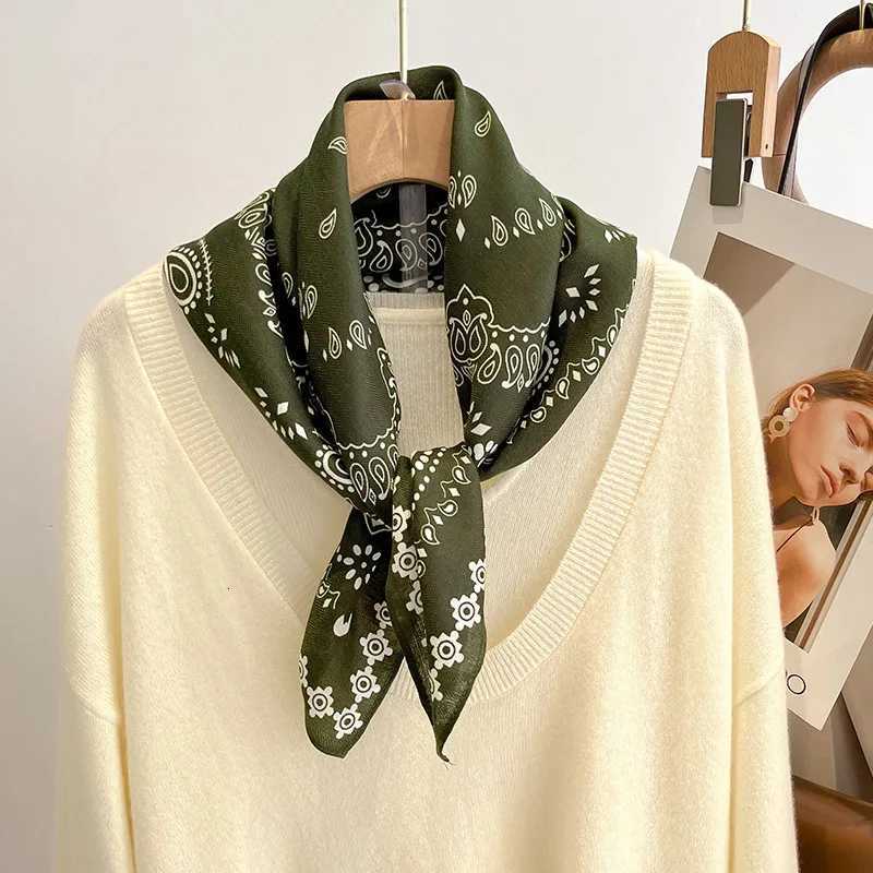68cm Green Cashew Printed Scarf Womens Spring and Summer Thin Imitation Silk Scarf Fashion Versatile Shawl Headscarf Scarfs Z260330