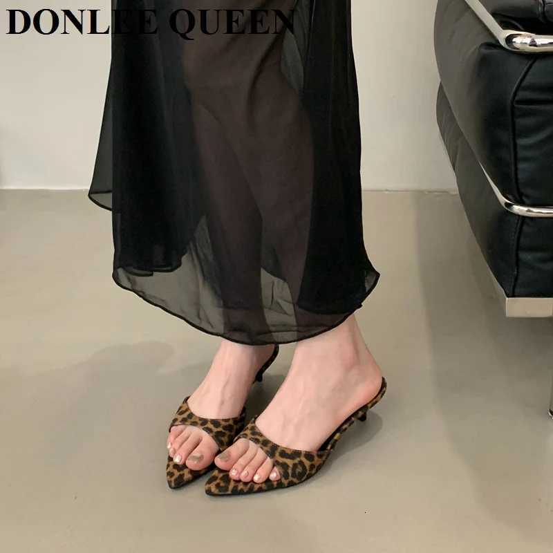 New Brand Low Heels Slippers Women Slip On Slide Elegant Mule Shoes Fashion Leopard Print Sandal Leisure Slipper Sandalias Mujer Z260330