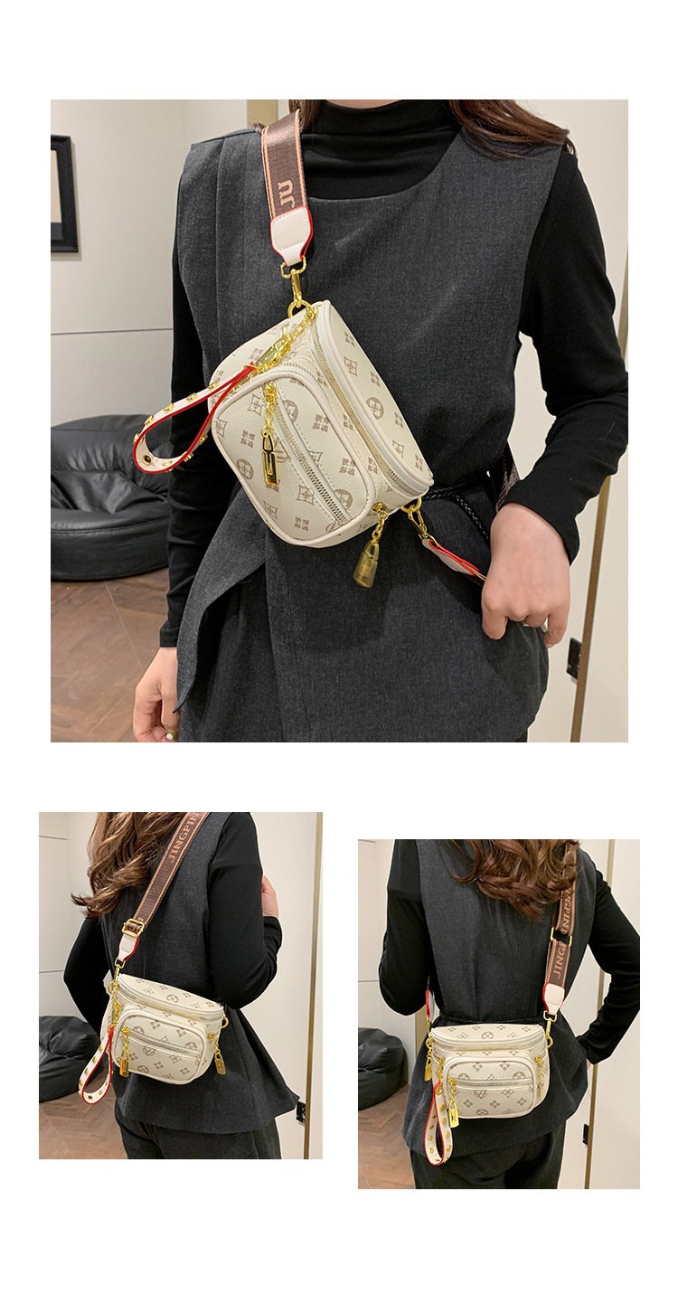 High-end fashion multi-layer zipper shoulder crossbody bag, new retro print chest bag, women's luxury handbag, niche designer lightweight luxury 
