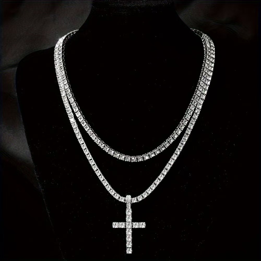 Hip-hop trend, cross-shaped morganite popular pendant. Two types of chains are available. Men's high-end jewelry, ideal gift for festivals.
