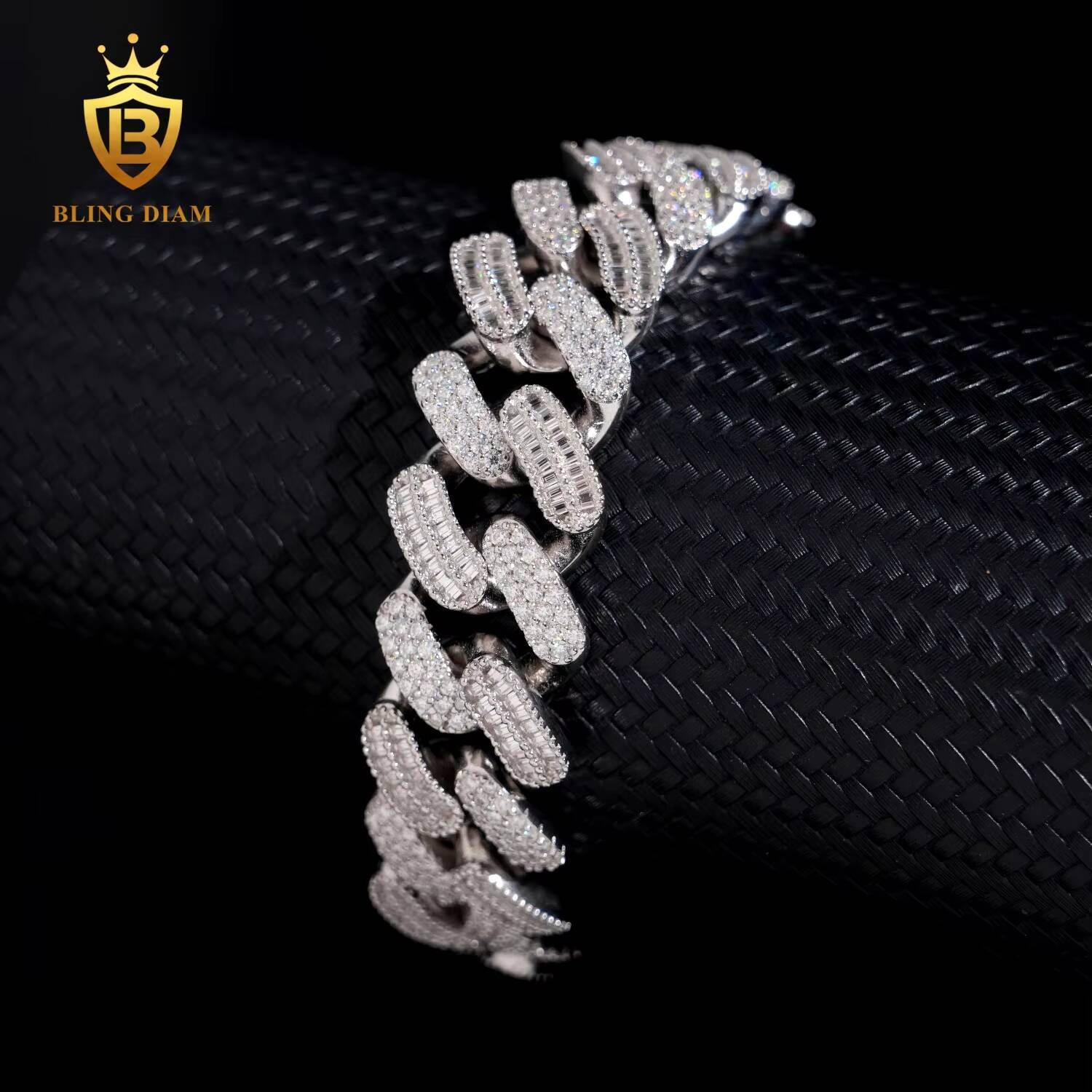 New Arrival Hip Hop Jewelry Cuban Link for Men 16mm VVS1 Iced Out Moissanite Diamond 925 Silver Cuban Link Chain High Quality