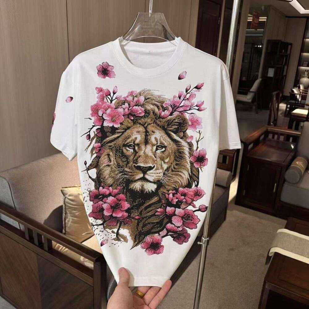 2026 Summer New Floral Lion Head Rhinestone Loose Round Neck Short Sleeve T-Shirt For Men, Fashionable Versatile Trendy Tee