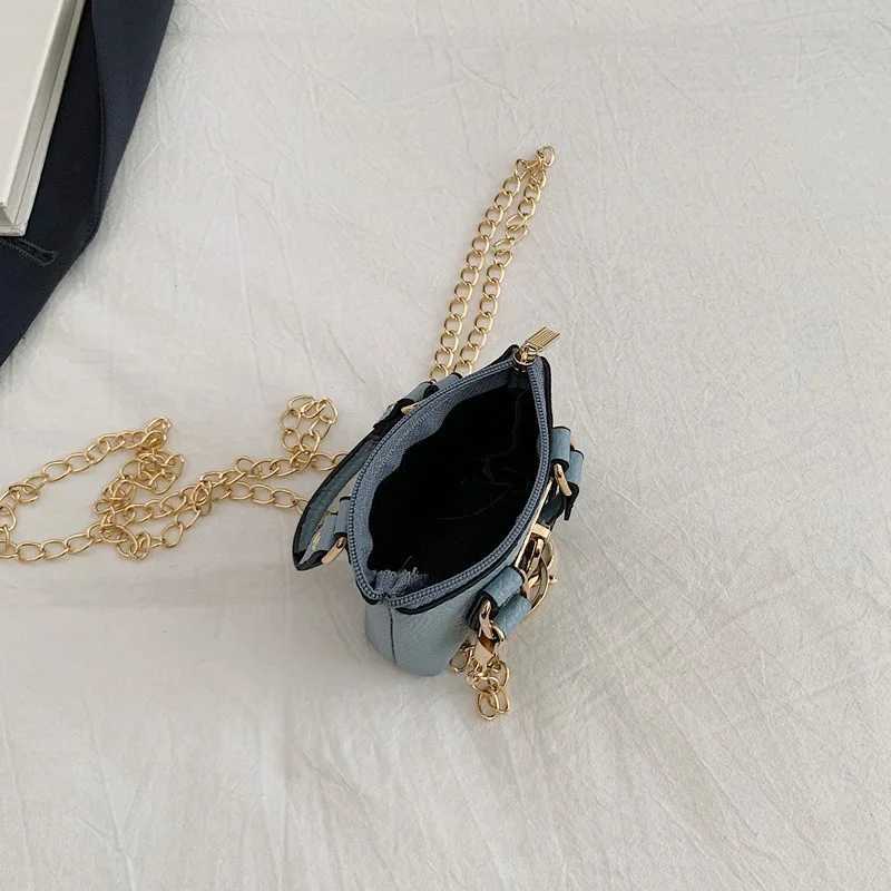Girls slung hand-held small square bag 2025 summer new classic children carrying one-shoulder messenger bag wallet keychain Z260330