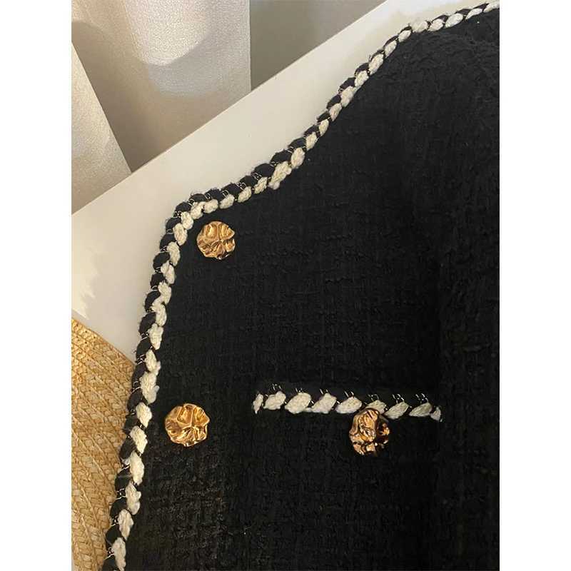 MEXZT Vintage Tweed Jacket Women Elegant Cropped Quilted Coat Commute Black Blazer Winter Ladies Korean Short Outerwear Tops NewT260328