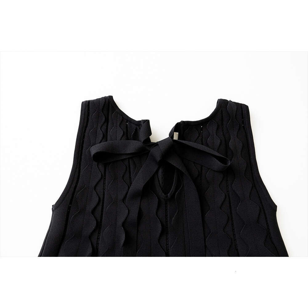 Designer sleeveless vest, long skirt, ultra-fine 3D circular decoration, tie collar, q26 knitted elegant dress