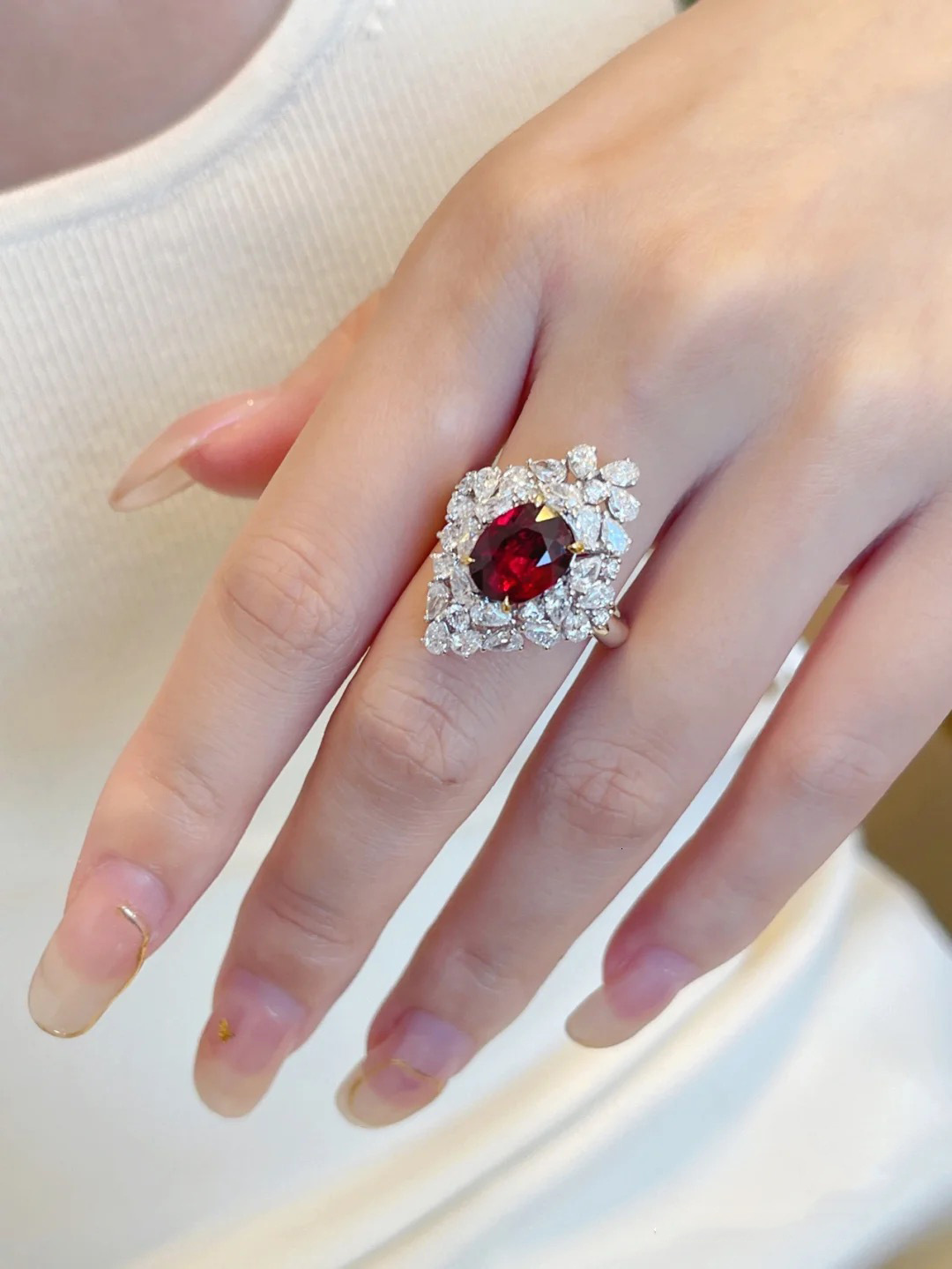 Jewlery Designer For Women Brilliant And Understated Ins-Style High-End Socialite Style Exquisite Handcrafted Gemstone Sunflower Goddess Pigeon Blood 
