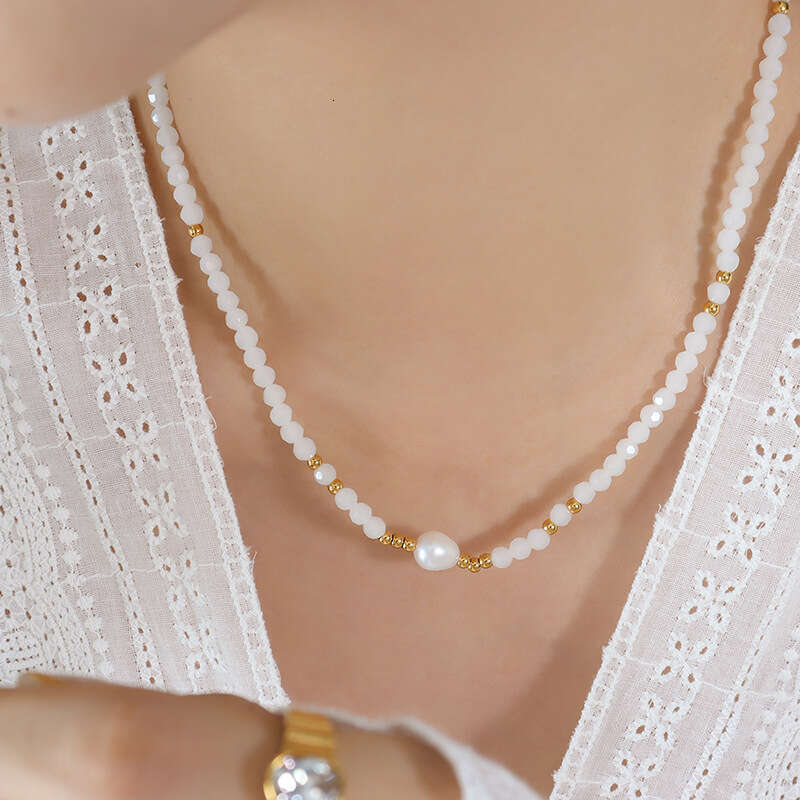 French Elegant Freshwater Pearl Necklace for Mothers, Best-Selling Holiday Gift, Light Luxury Accessory