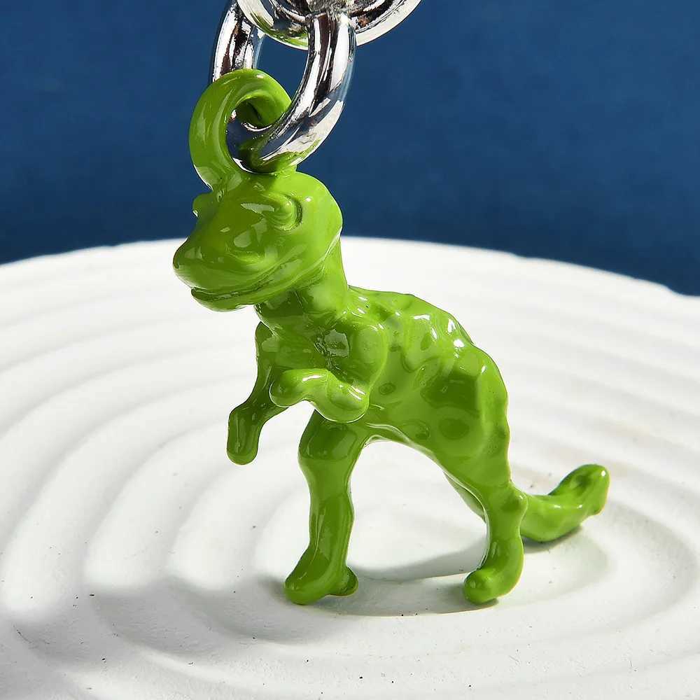 3D Cute and Fun Green Dinosaur Car Keychain Bag Personalized Hanging Decoration Gift Accessories Z260330