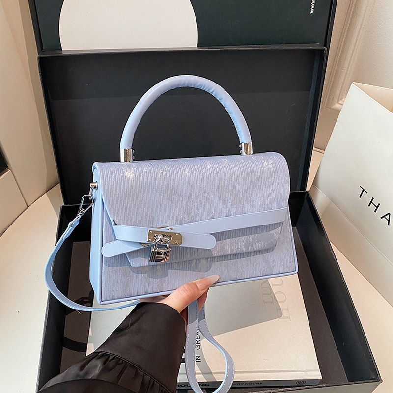 This year's popular for women 2026 new fashion versatile crossbody spring and summer handbags small square bags
