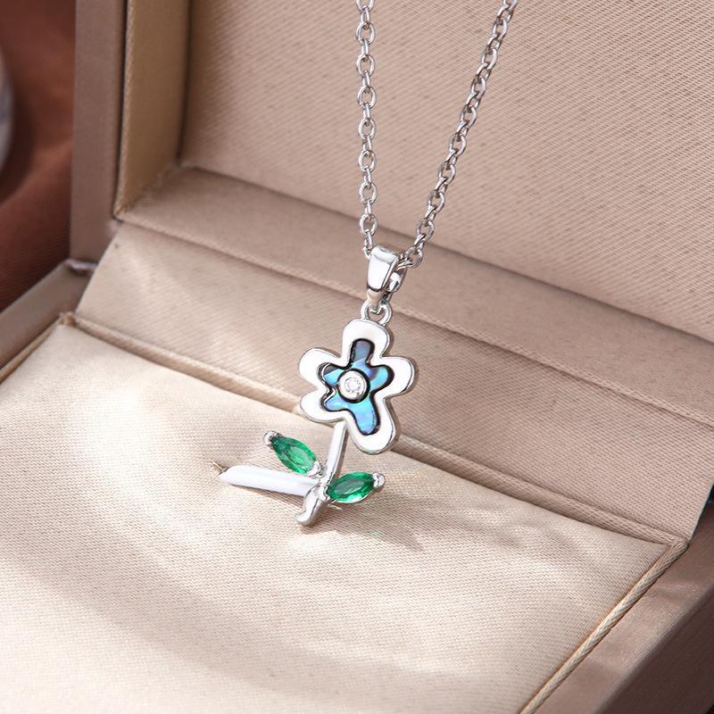 Stainless Steel Designer Necklace for Women Exquisite Cubic Zirconia Leopard Animal Necklace Female Jewelry Gift Panther Necklace Whoelsales Drop Ship