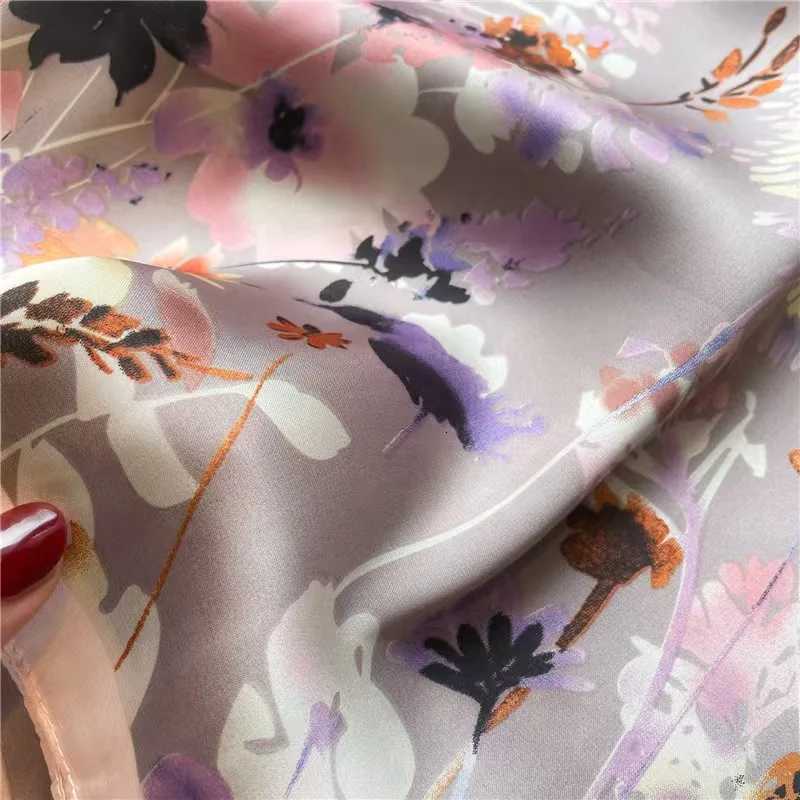 Fashion Wens Scarf Premium Imitation Silk Watercolor Floral Print Lightweight Neck Scarf for Work Casual Outfits X260328
