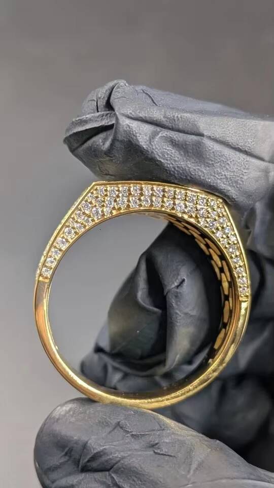 Luxury Bezel Set Moissanite Vintage Engagement Ring 925 Sterling Silver Gold Plated Iced Out Mens Wedding Band