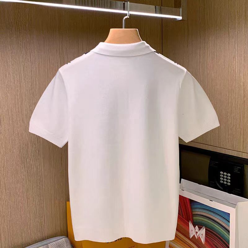 Summer New Style Slim-fit Men's Vertical Stripe T-shirt Retro Color-blocked Lapel Knitted Top Designer Short-sleeved Polo Shirt