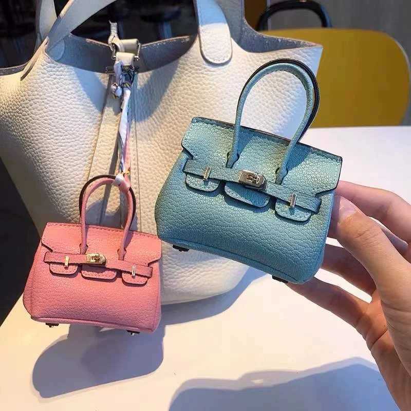 Hot Mini Bag Pendant Small Keychain Case Accessory Family Mini Earphone Bag Accessories Pendant Key Chain Decoration Gift Z260330