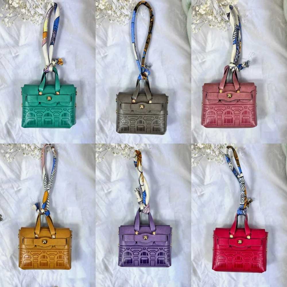 Coin Purse House-shaped Mini Earphone Bag Portable Hand Rope Leather Coin Small Bag Handheld Bag Charm Luxury Handbag Keychain Z260330