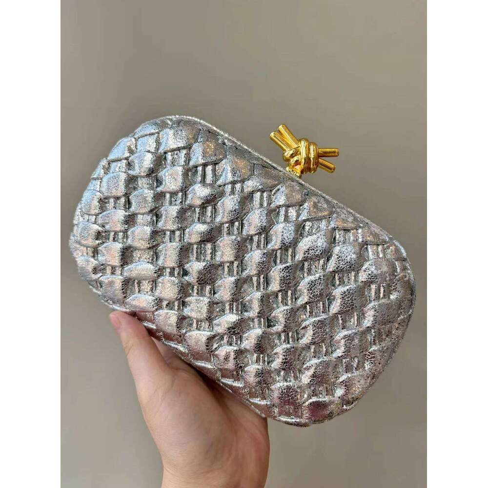 Chinese Embroidery New Ladies Sense Niche Design Woven Bag Elegant Dinner Clutch Shoulder Slung Chain Fashion High Qua Clutch Bags