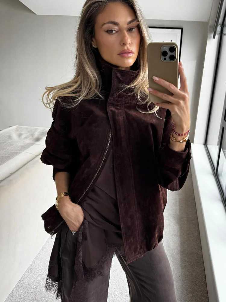 HH Female Autumn Fashion High Collar Zipper Pocket Design Long Sleeves Jackets Women Solid Casual Loose Street Style CoatsT260328