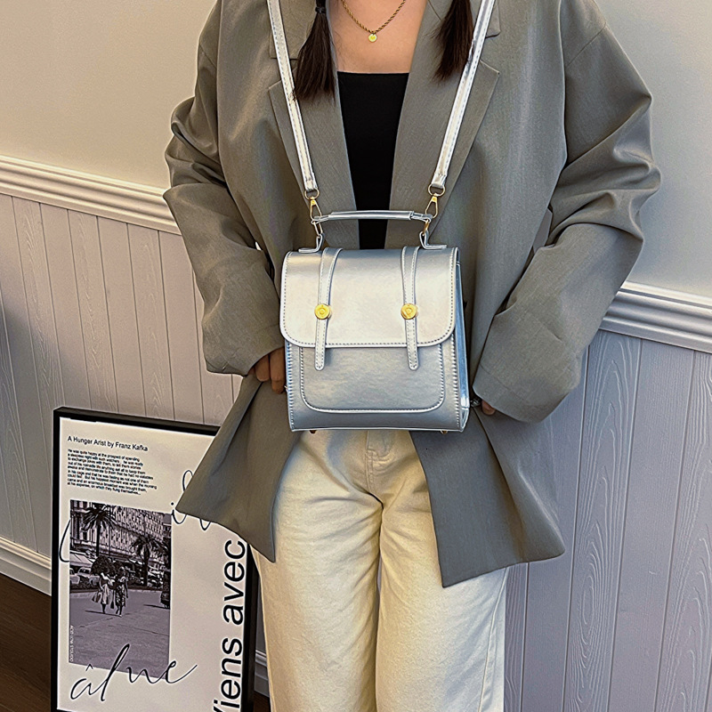 Free Shipping High ValueLarge-capacity, fashionable, college-style, simple elegant 2025 autumn new trendy casual women's shoulder and backpack