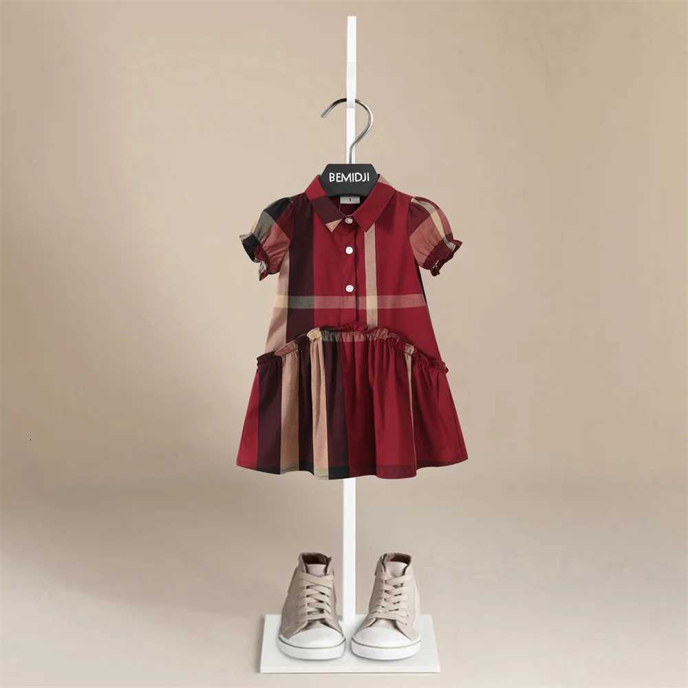Luxury Designer Brands Kids Dresses for Toddler Girls Vintage Check Panels Summer Short Sleeve Princess Party Dress Baby ClothesT260330