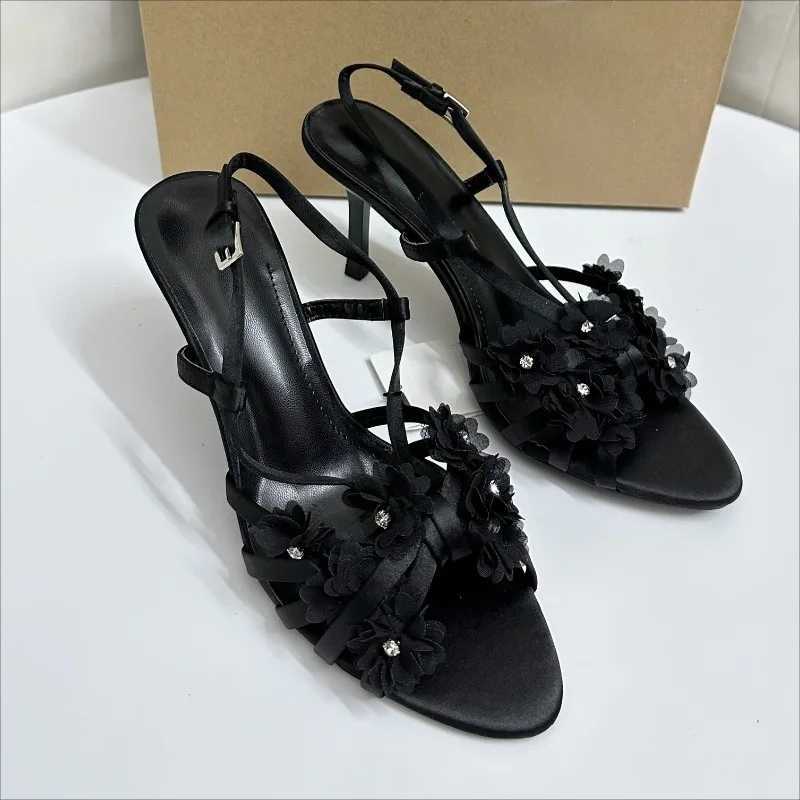 High Heels Women Modern Sandals Elegant Rhinestone Flower Open Toe Sexy Party Wedding Bridal Shoes Narrow Band Office Stilettos Z260330