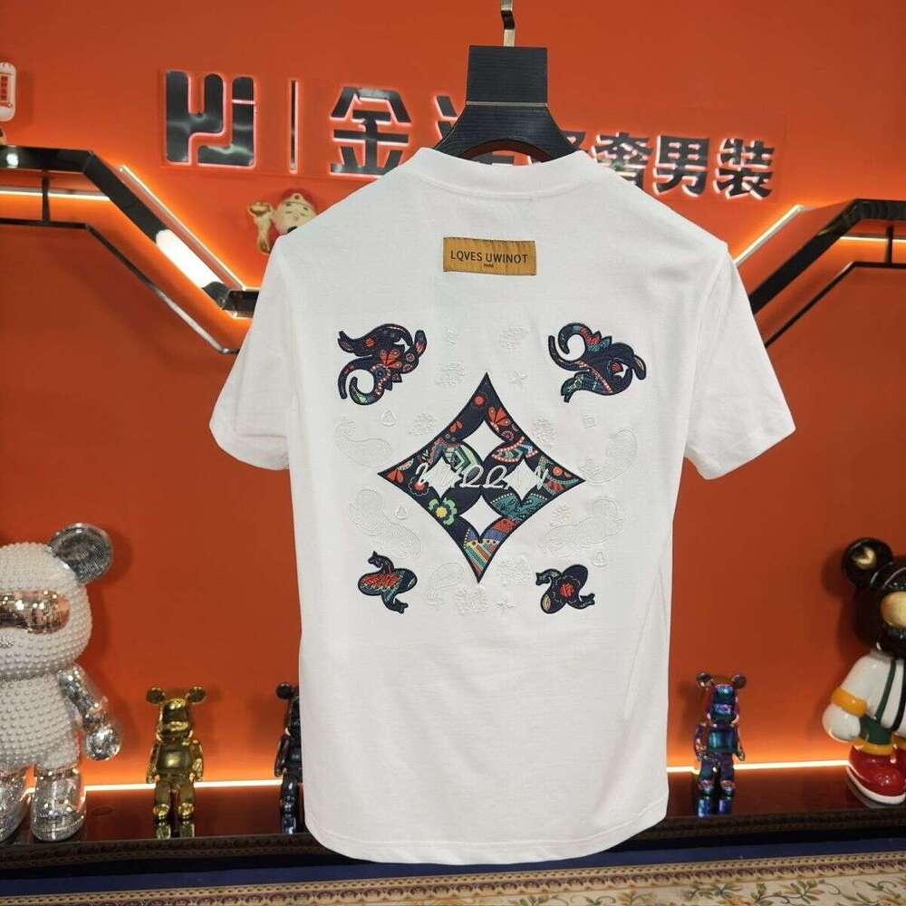 New Men's Round-Neck Embroidered Summer Casual Fashion T-Shirt, Half-Sleeve Top, Trendy Brand Versatile Short-Sleeve Shirt Asia Size