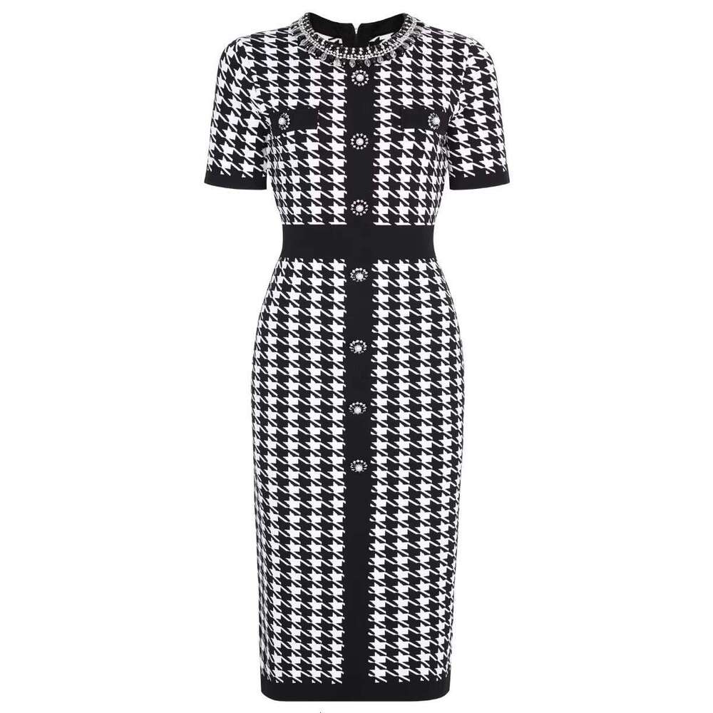 Spring and summer new designer European and American high-quality knitted D7 round neck slim fit women's short sleeved dress
