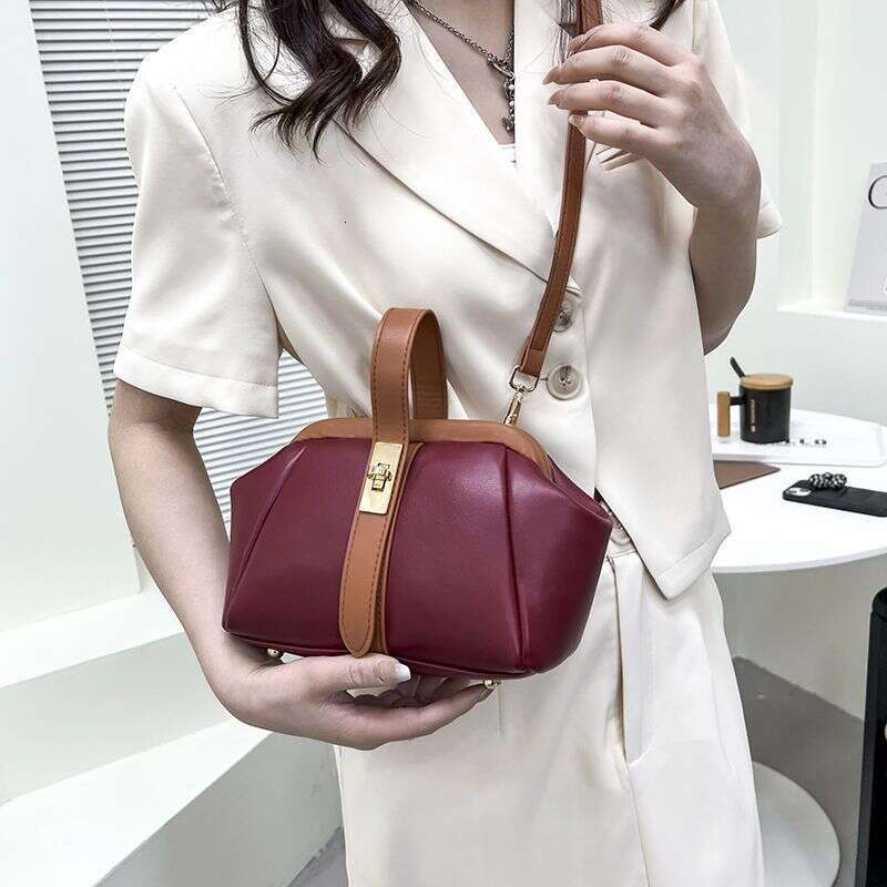 Internet Celebrity Contrast Color Handbag New Trendy High End Fashion Niche Soft Leather Versatile Crossbody Bag Liksusie