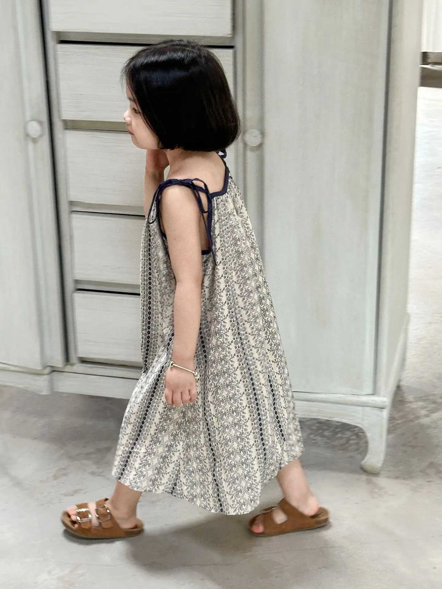 Girls Casual Dresses Summer New Korea Childrens Clothing Korean 2024 Lovely Fragmented Flowers Loose Fashion StripedT260330