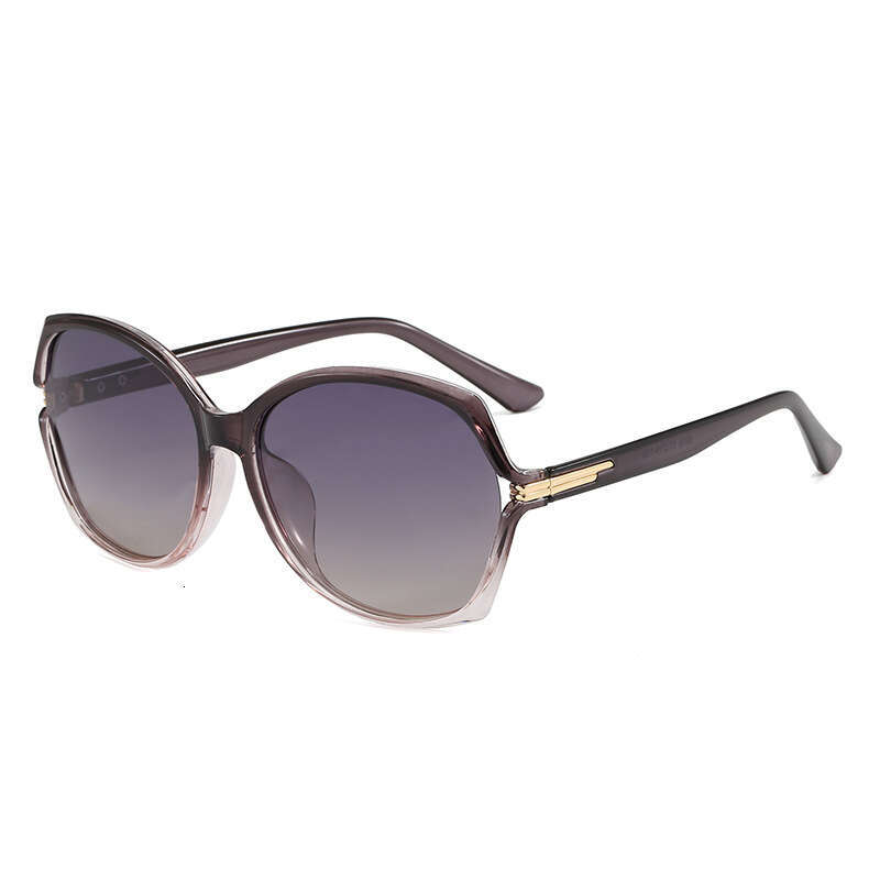 New Women's Large-Frame Polarized Sunglasses, UV Protection Driving Glasses, Fashionable Retro Designer Sunglasses Y2K