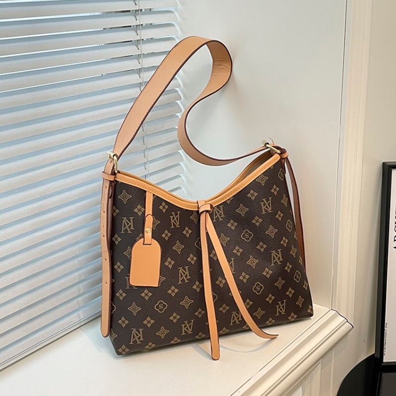Free shipping Designer bag Women's Versatile Large Capacity Tote Bag with Shoulder Strap - Classic Plaid Design Superiority