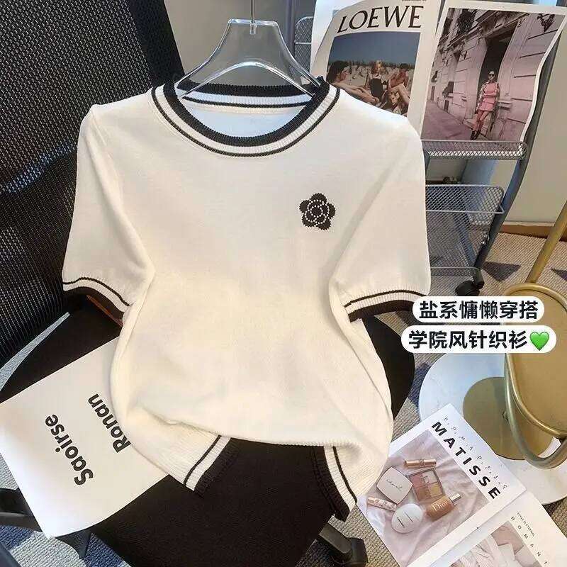 Women New Summer Camellia Ice Silk Short-Sleeved T-Shirt To Make You Look Slim And Shoulder Knitted Top