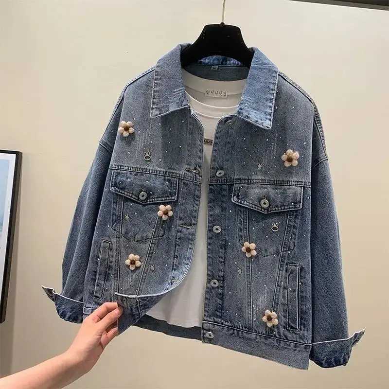 Large Size Women Denim Jacket Spring Autumn Long Sleeved Retro hot Diamond Jeans Coat New Female Casual Loose Cowboy Outwear TopT260328
