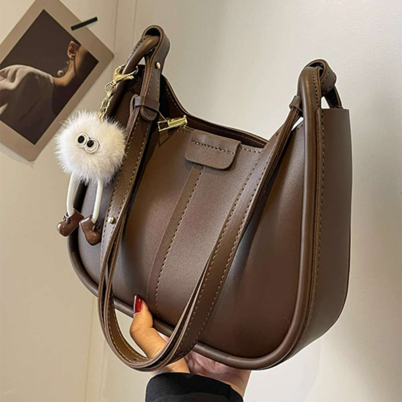 High-end Stylish Small 2025 New Women's Versatile Crossbody Single Shoulder Underarm Bucket Bag