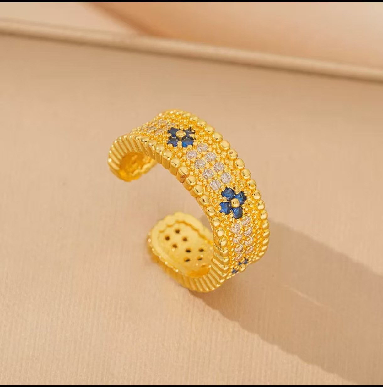 Designer luxury earrings, ring, light high-end feel,personalized stylish accessories wholesale