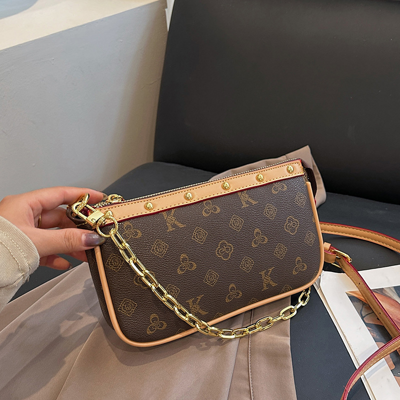 High End Women bags 2026 New Arrival Vintage Print Design Versatile Chain Bag Fashionable Elegant Temperament Shoulder Bag Crossbody Bag Free Shipping