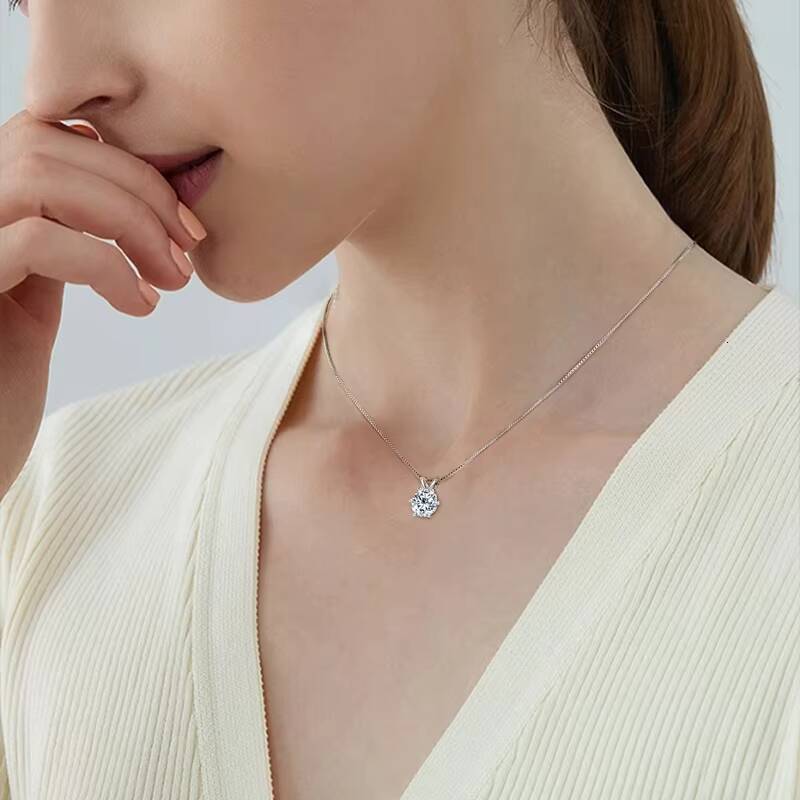 Moissanite 1ct 2ct 3ct Round Gold Plated 925 Sterling Silver VVS Moissanite Pendant Necklace with Gra Certificate