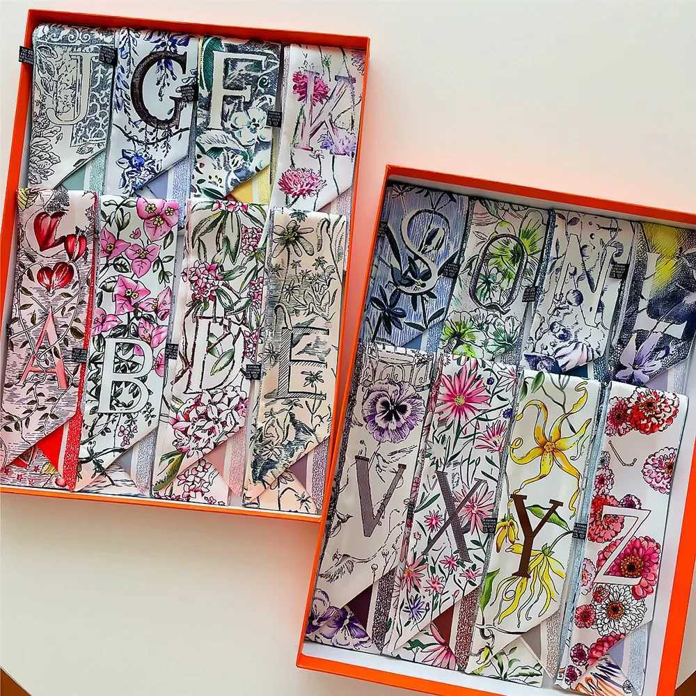 26 Letter Printed b00x6cm Fashion Small Silk Scarf For Wen New Design Brand Scarves Wens Bags Hair Tie Accessories X260328