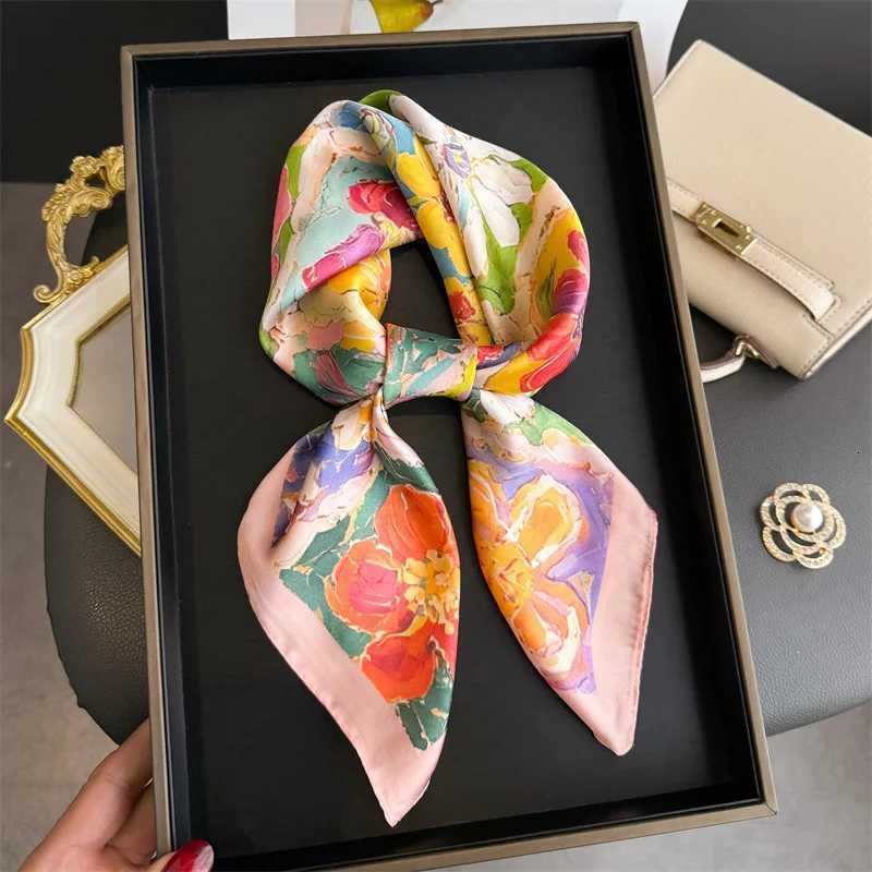 New Bandana Designer Silk Square Scarf Wen Satin Shawl Wrap Hijab Fem Hair Band Wrist Luxury kerchief 7070cm Echarpe X260328