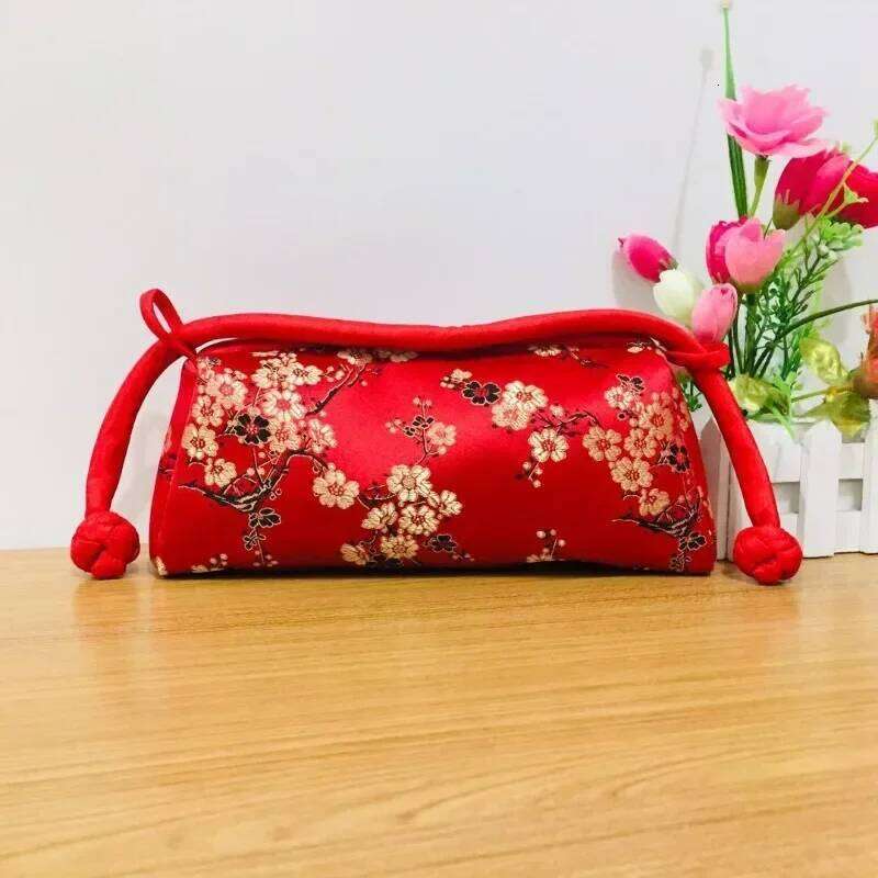 Chinese Embroidery Fashion Luxury Chinese Style Silk Bag Women Handbag Japanese Hand Embroidery Totes Cheongsam Female Cosplay Bags Clutch Purses Clut