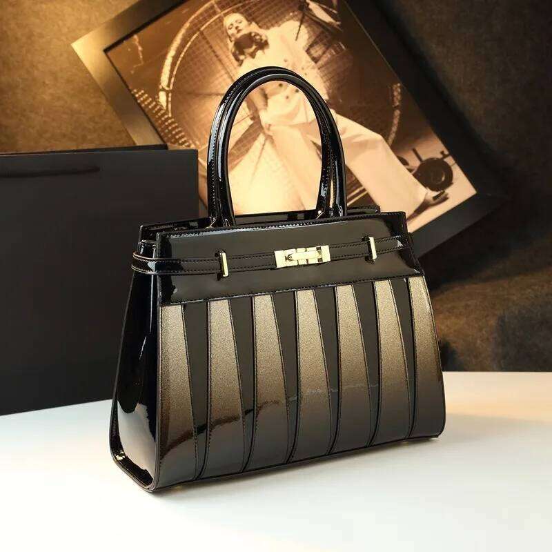2026 New High-End Single Shoulder Crossbody Handbag With Large Capacity And Versatile Women's Bag