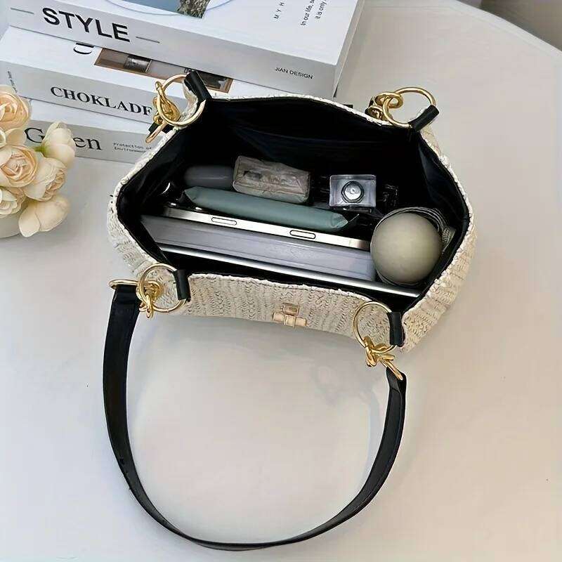 Grass Patchwork Leather Korean Version Shoulder Bag Fashionable Women S Woven Handbag Suitable For Beach Parties Occasion XIU LAI SI