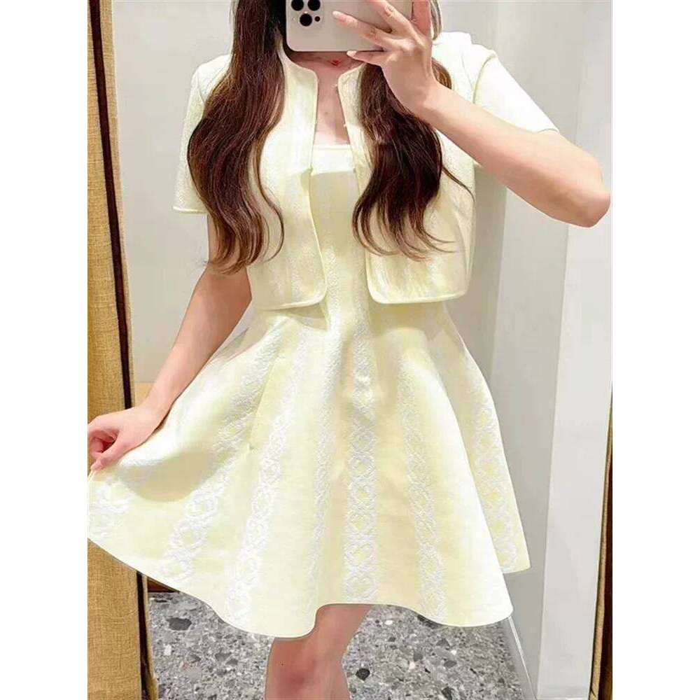 Striped Jacquard Women Yellow Knitted Tank Dress Sleeveless A-Line Vest Robe Or Short Sleeve Female Cardigan Single-Breasted Top Mdng260330