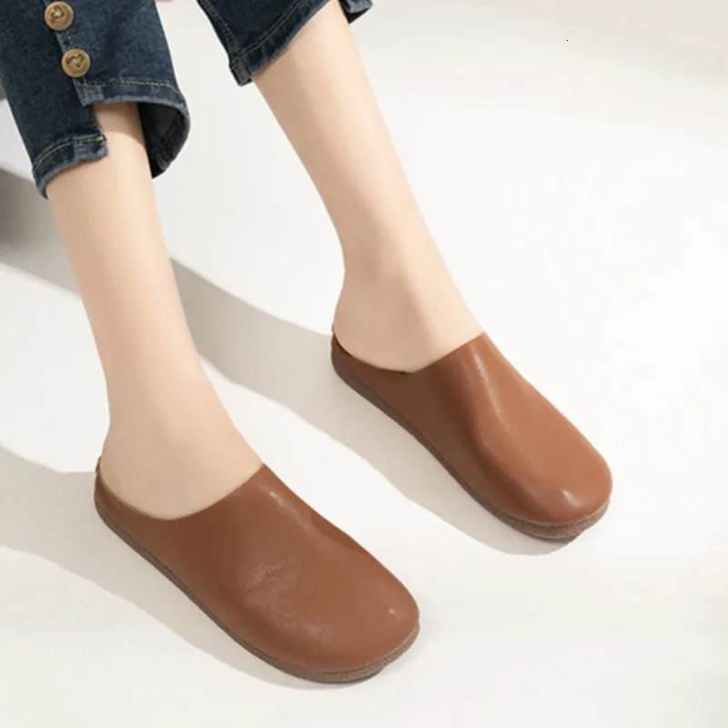 Gacimy Women Fashion Flat Slippers Summer Outdoor Non-slip Beach Shoes Lady Casual Flat Shoes Comfort Soft Sole House Slides 260323