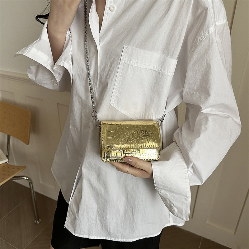 Free Shipping High Value Metallic Crocodile Crossbody Bag for Women Shiny Mini Chain Purse