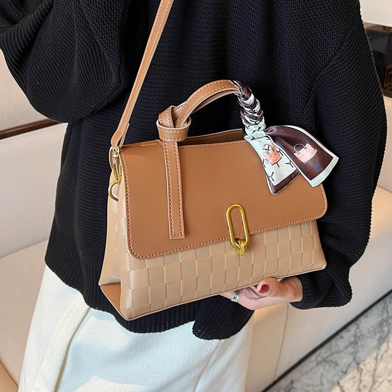 Summer Bags for Women 2025 New Fashion Handbag Shoulder High-end Stylish Versatile Crossbody Bag Mom Style