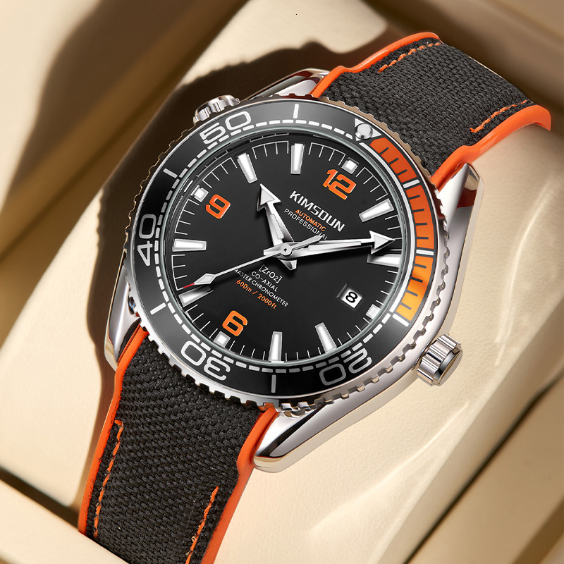Watches Men Designer Quartz Luxury Fashionable Running Daily Wear Reloj Hombre Homme Montre De Luxe