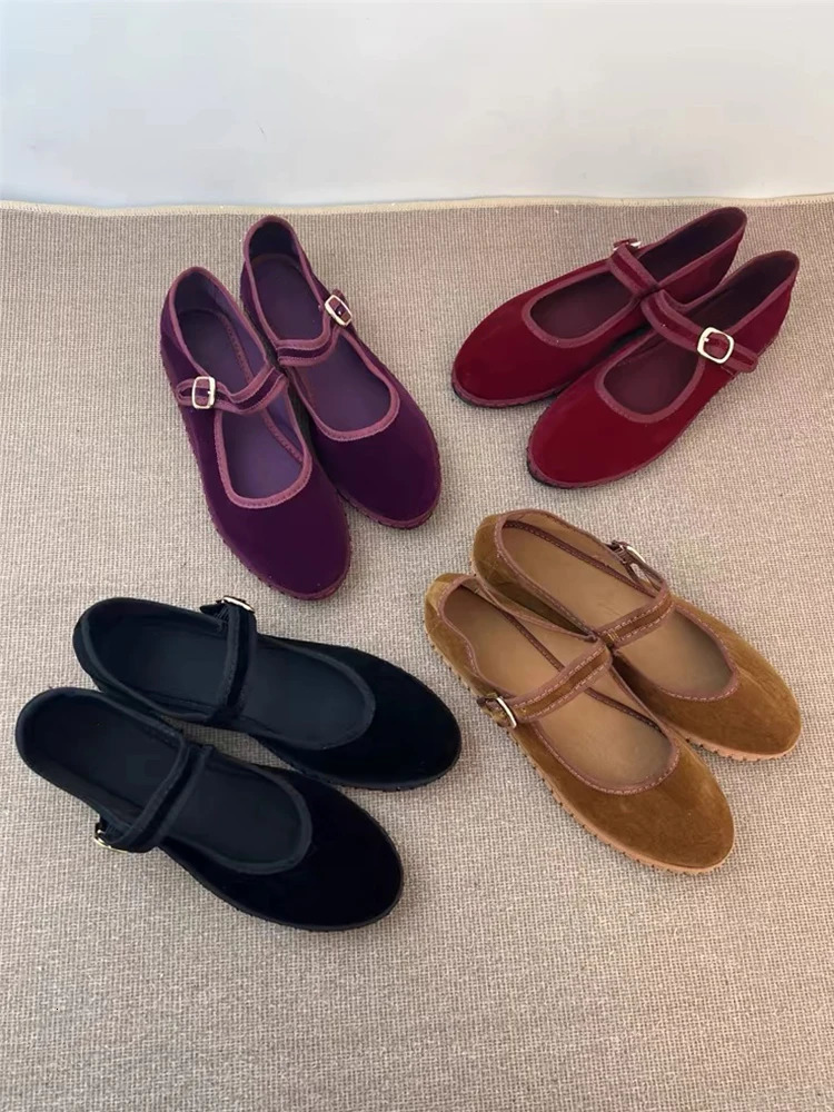 Velvet Mary Jane Shoes for Women Hand Stitch Casual Streetwear Ballet Flats Pumps Female Solid Color Red Cloth Shoes Loafers 260323