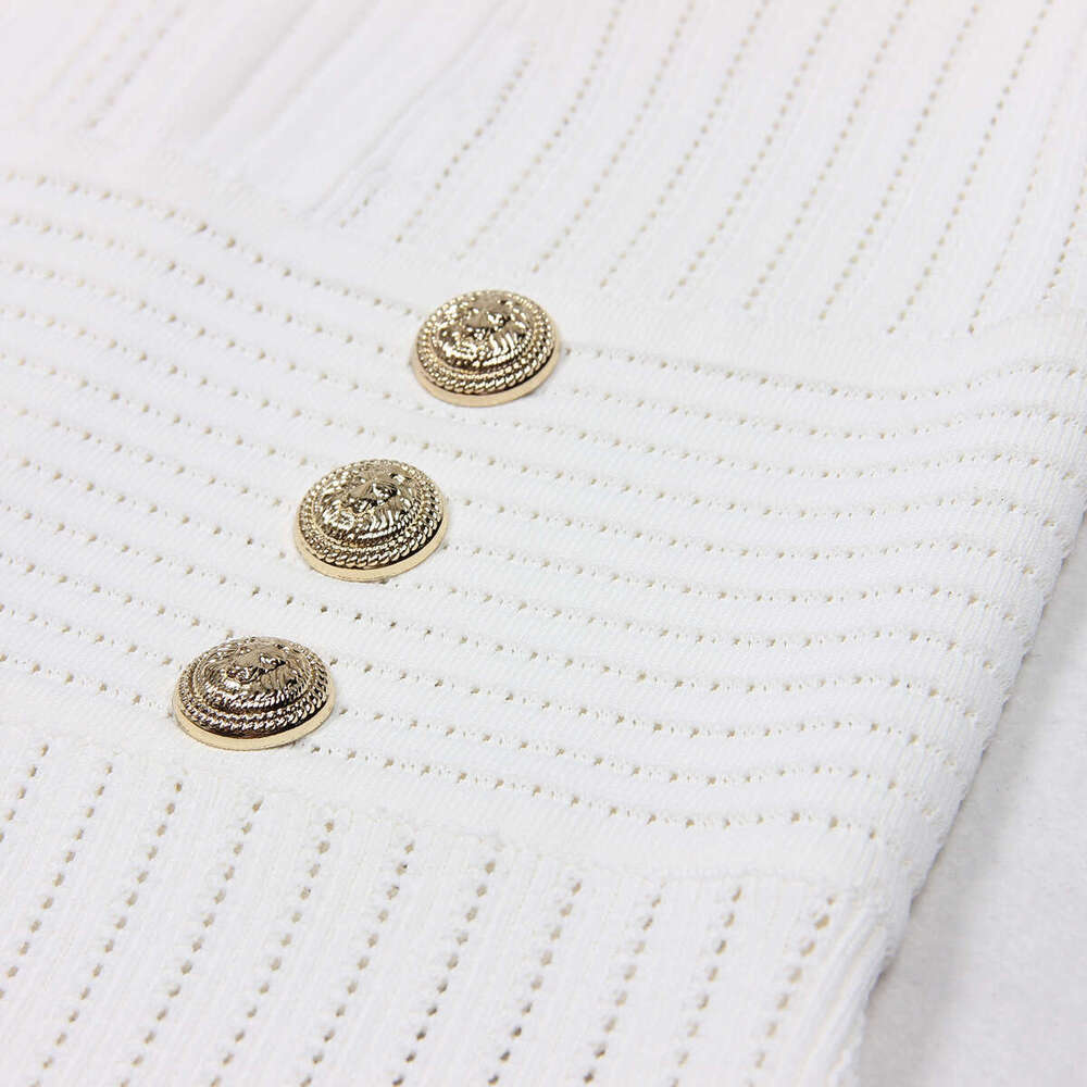 r27 European and American new fashion designer r27 high-quality knitted fabric V-neck slim fit short sleeved dress 2026